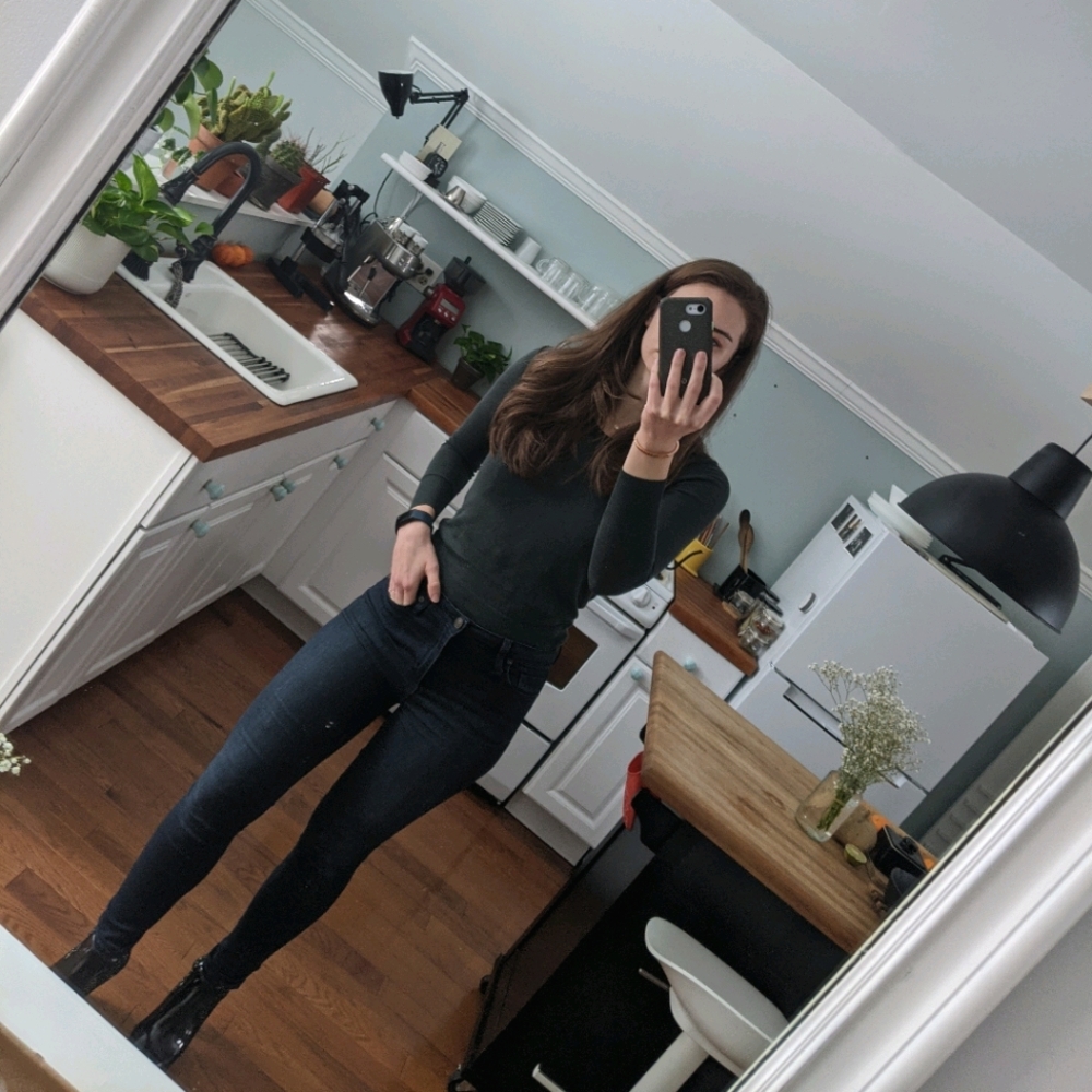 High Rise Dark Wash Skinny Jeans Size 27